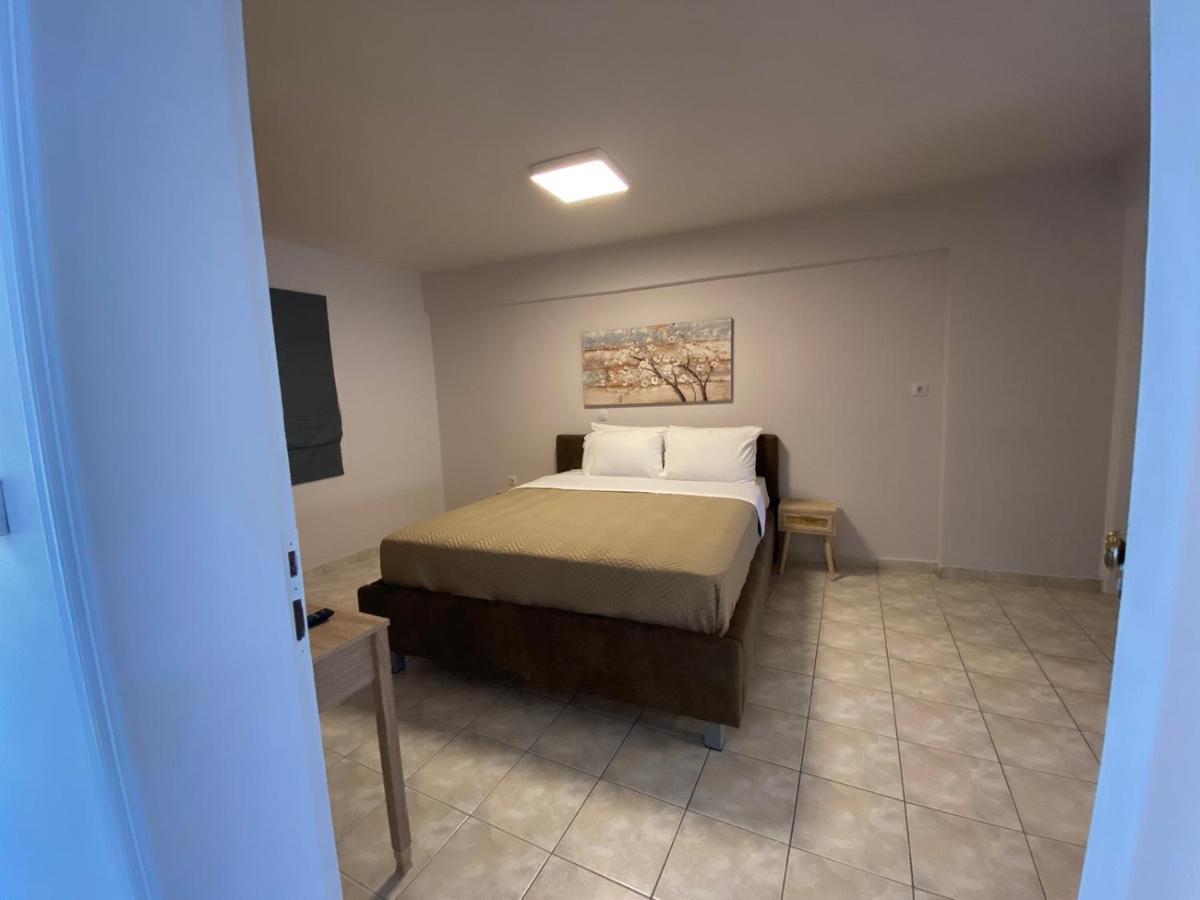 Orama Rooms 2 Каламата Экстерьер фото
