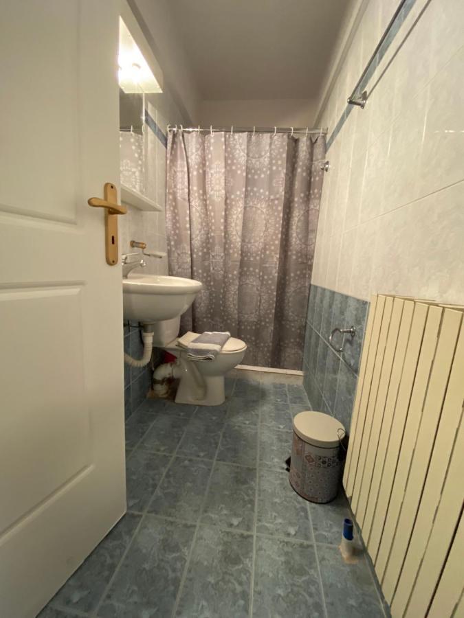 Orama Rooms 2 Каламата Экстерьер фото